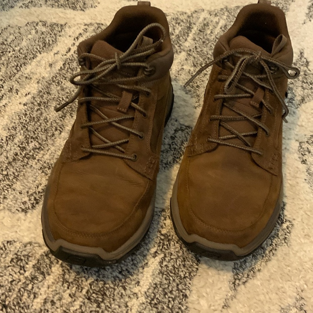Men’s Skechers hiking boots